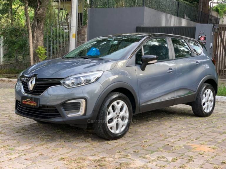 RENAULT - CAPTUR - 2017/2018 - Cinza - R$ 75.900,00