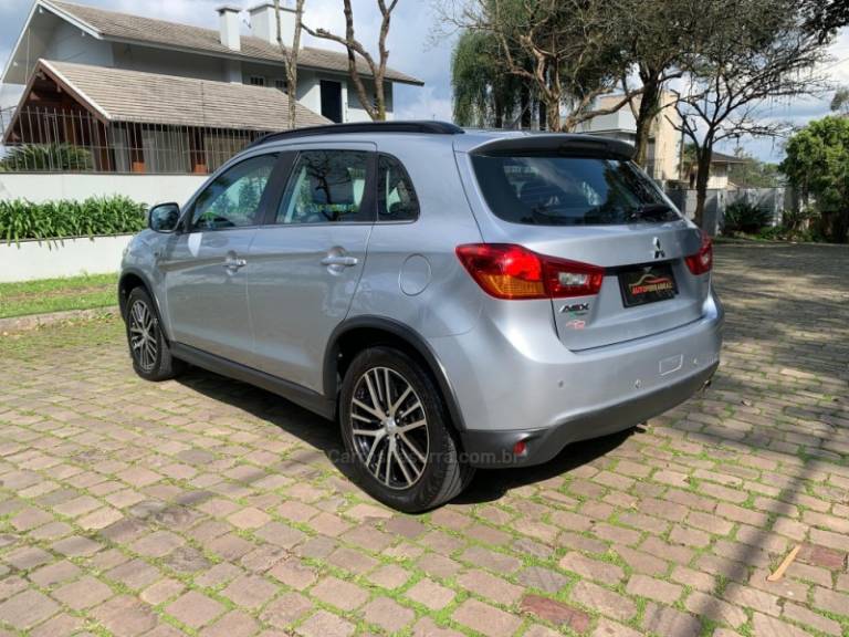 MITSUBISHI - ASX - 2017/2018 - Prata - R$ 95.900,00