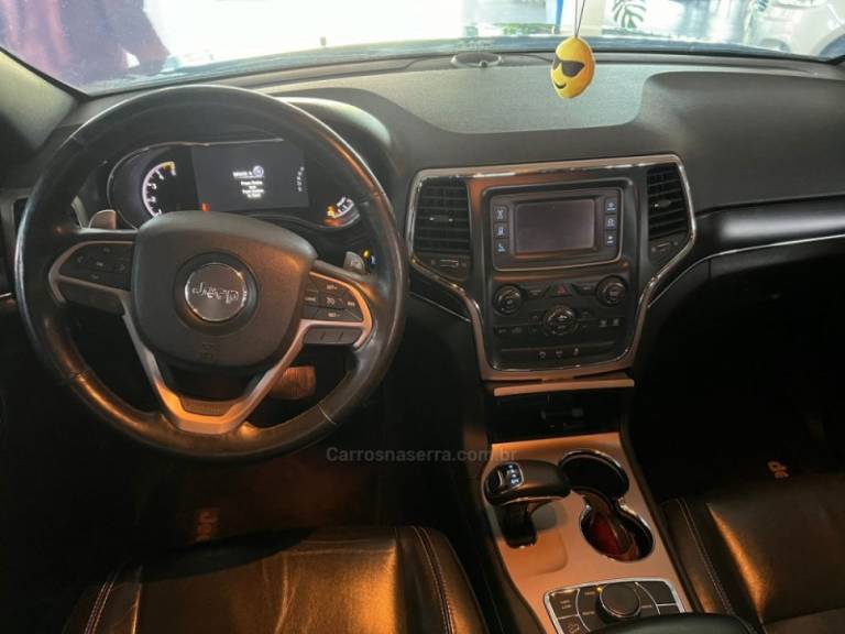 JEEP - GRAND CHEROKEE - 2014/2014 - Cinza - R$ 119.900,00