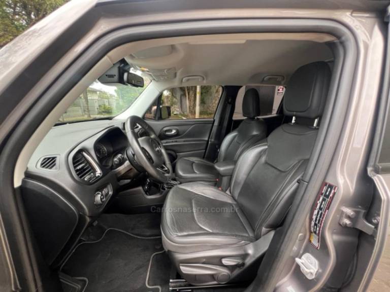 JEEP - RENEGADE - 2018/2018 - Cinza - R$ 96.900,00