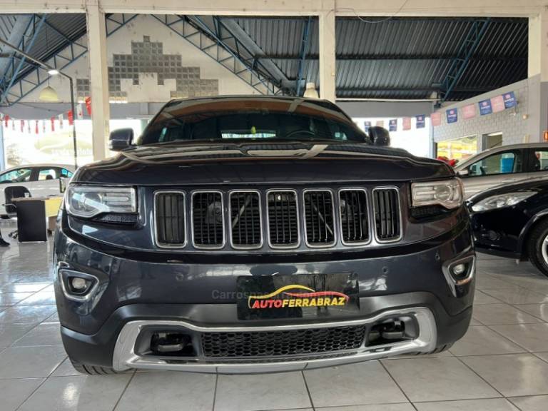 JEEP - GRAND CHEROKEE - 2014/2014 - Cinza - R$ 119.900,00