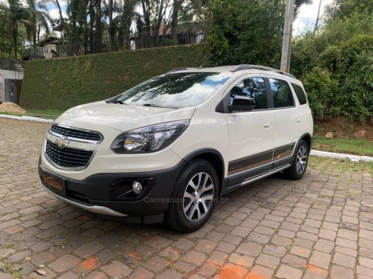 CHEVROLET - SPIN - 2018/2018 - Branca - R$ 66.900,00